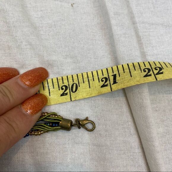 New without Tags Olivia & Ivy‎ Olive Teardrop Beaded Necklace - Picture 7 of 13